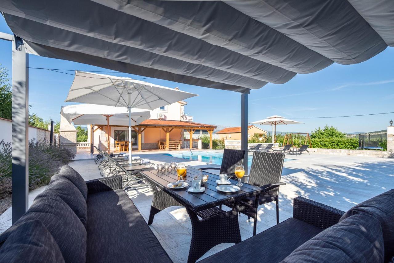 Villa Vacation Matic With 7 Bedrooms *